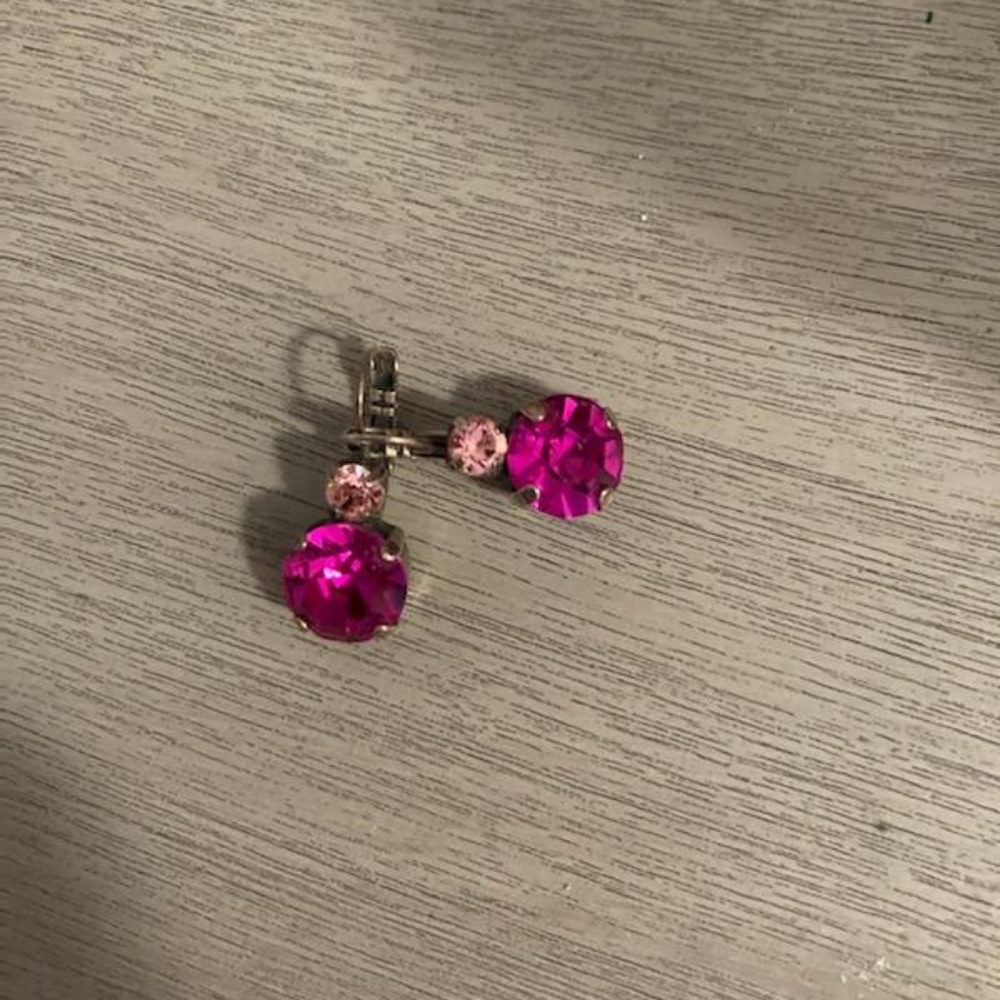 Mariana drop earrings pink